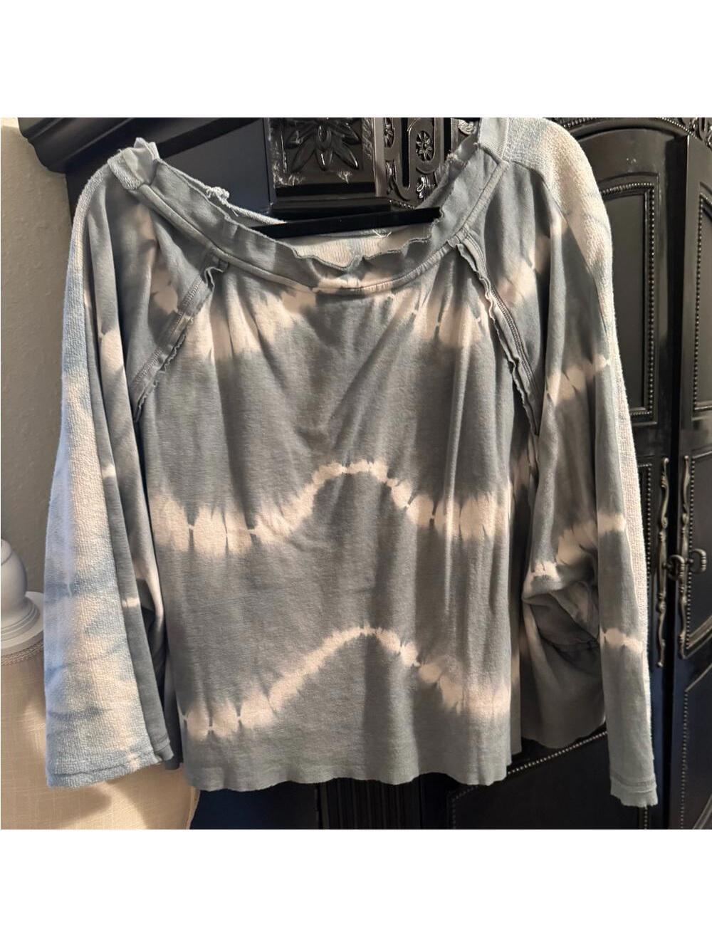 Free People East meets West tie dye sweatshirt - Picture 6 of 8